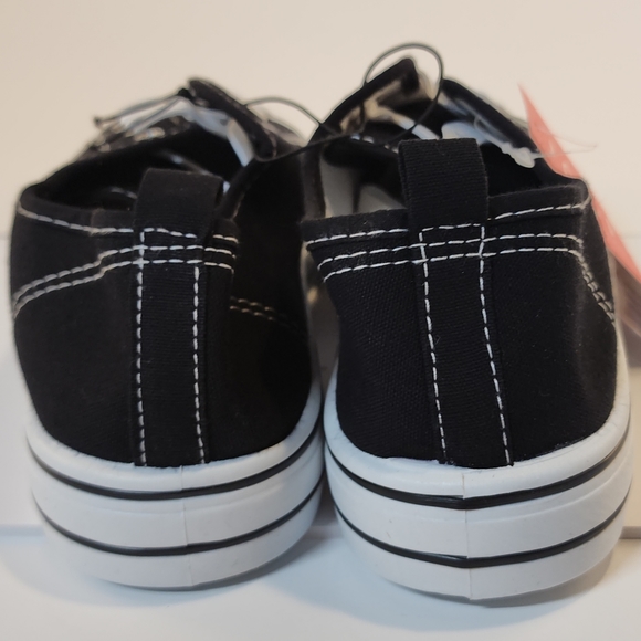 JOSINY Comfort Canvas Low Top Sneaker Women's Size 9 Chuck Taylor Style - Picture 5 of 7